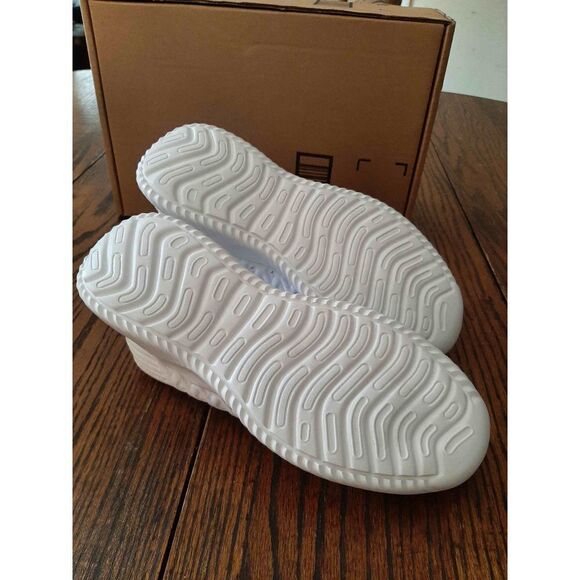 New Mens 8.5 42 White Lightweight Running Tennis Walking Slip On Atheletic Shoes - Picture 5 of 6